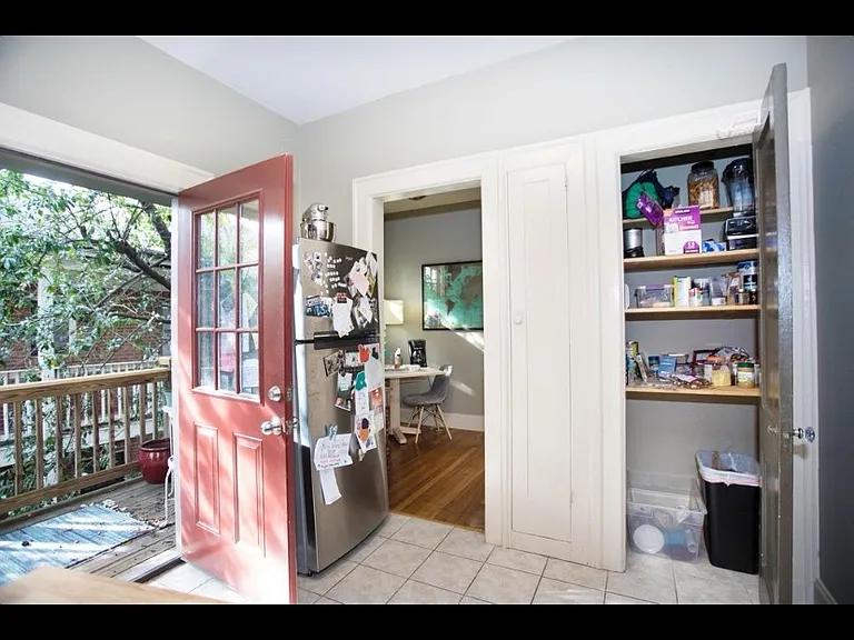 691 Penn Ave NE #9 — Photo 13