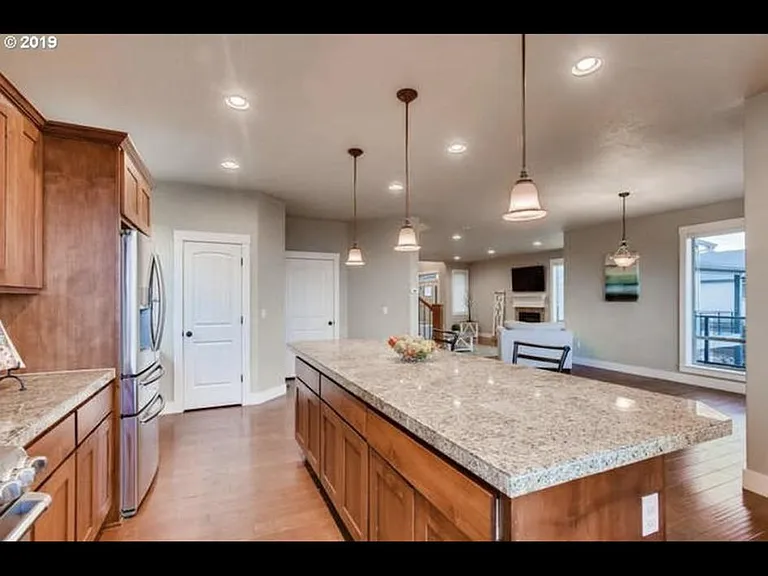 3522 Z St — Photo 10