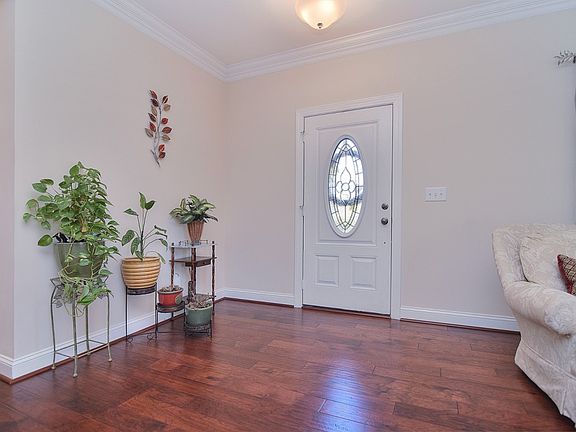2nd image of 10800 Whithorn Way