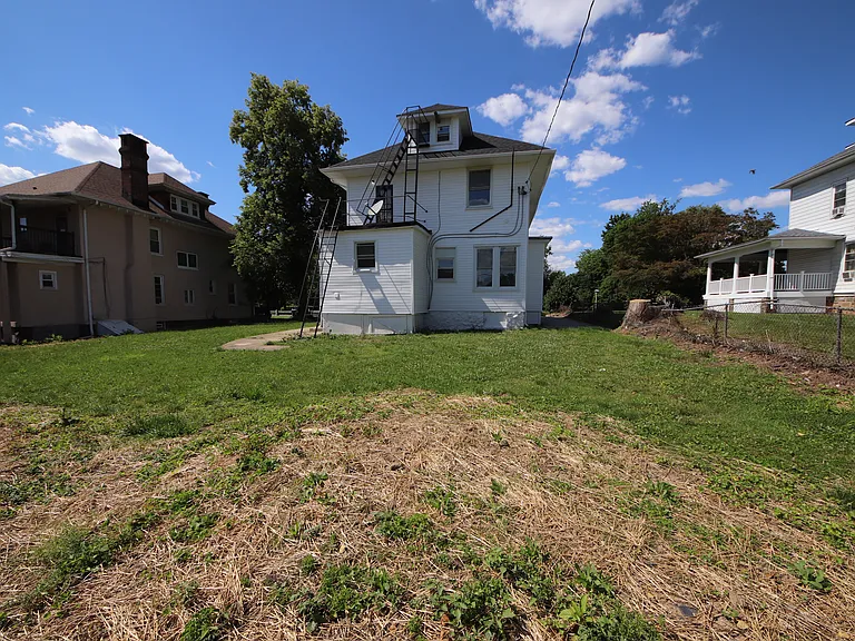 3309 Elgin Ave — Photo 42