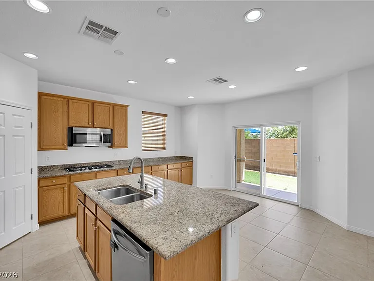 3067 Varenna Ridge Ave — Photo 9