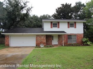 38 Birch Ave, Shalimar, FL 32579