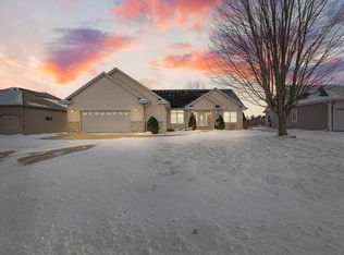 109 Allison Ln, Beaver Dam, WI 53916