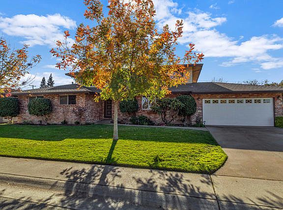 2nd image of 1344 San Clemente Way