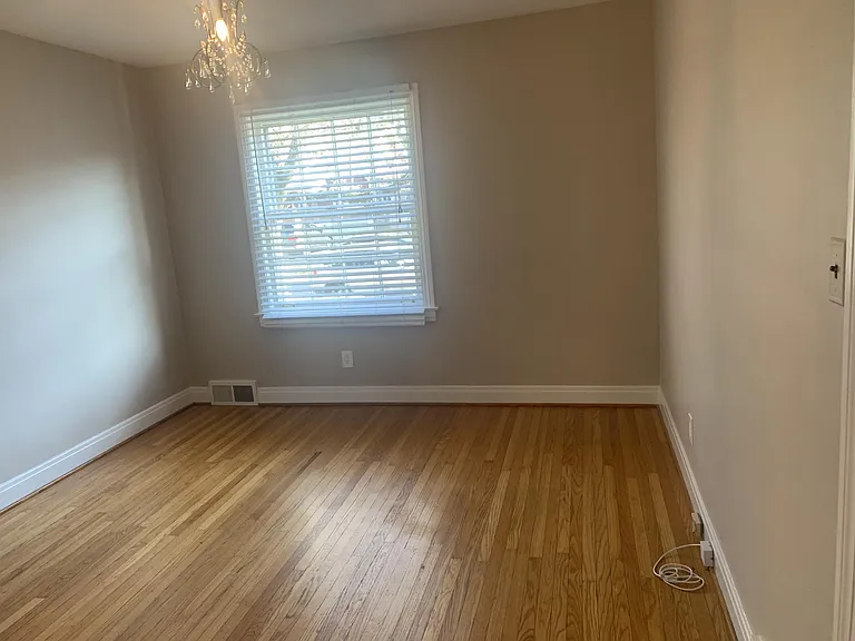 Front bedroom/office