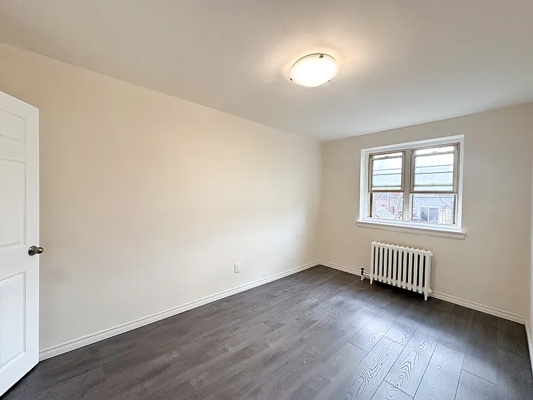118 Montgomery Ave — Photo 17