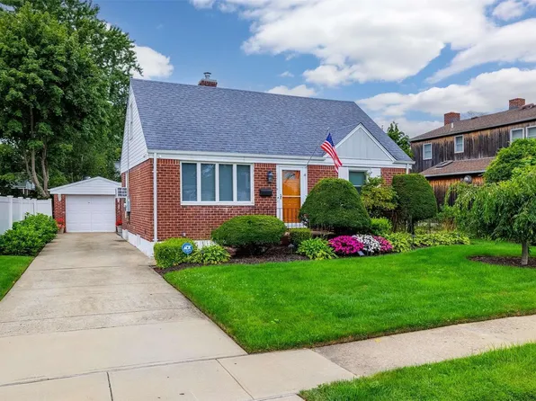 2211 Bright Avenue, East Meadow, NY 11554