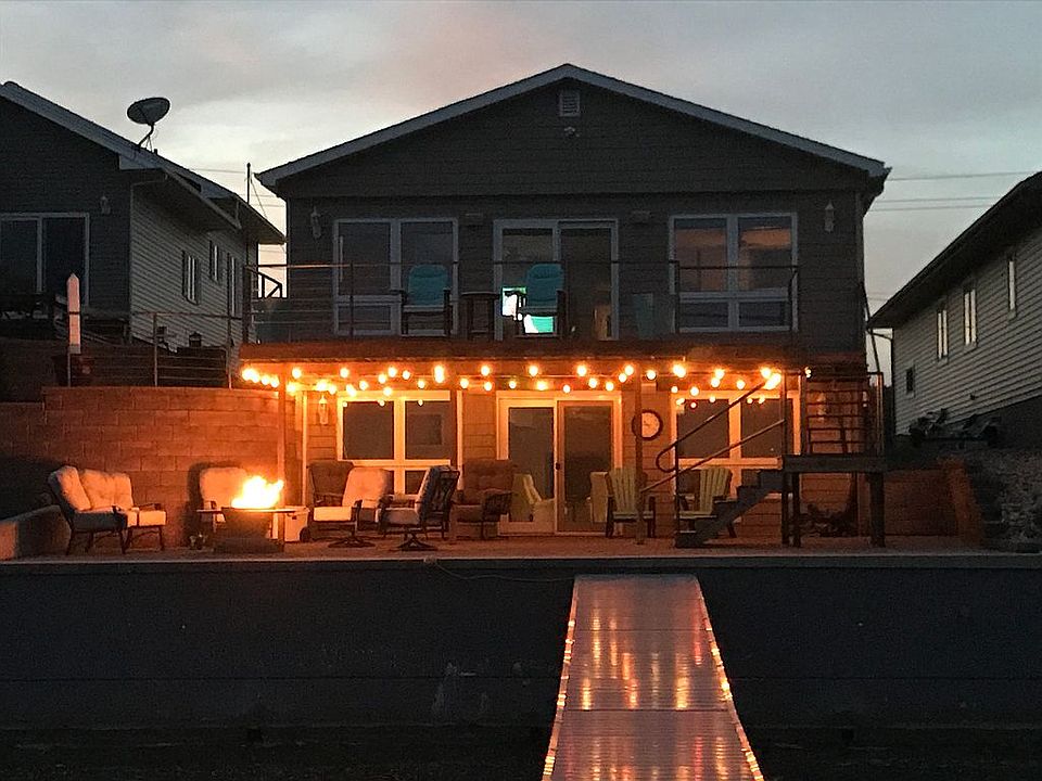 1st image of 2111 N Shore Dr