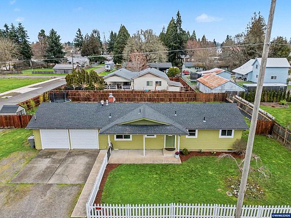 2nd image of 38929 SW 4th Ave