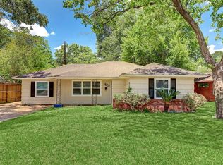 7406 Schiller St, Houston, TX 77055