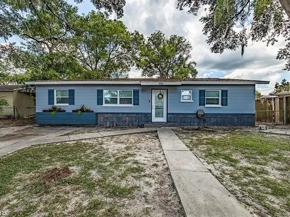 5932 Hilltop Ln E, Lakeland, FL 33809