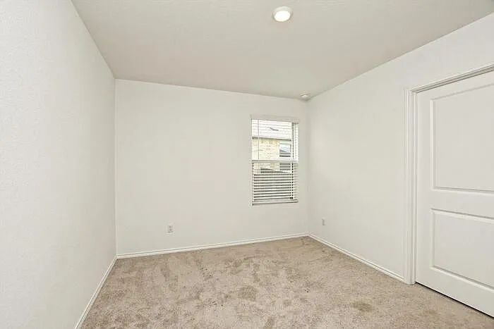2108 Golden Grain Ln — Photo 23