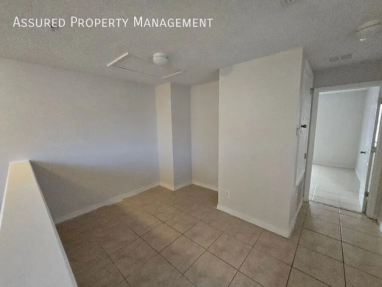 2048 Cypress Bay Blvd — Photo 11