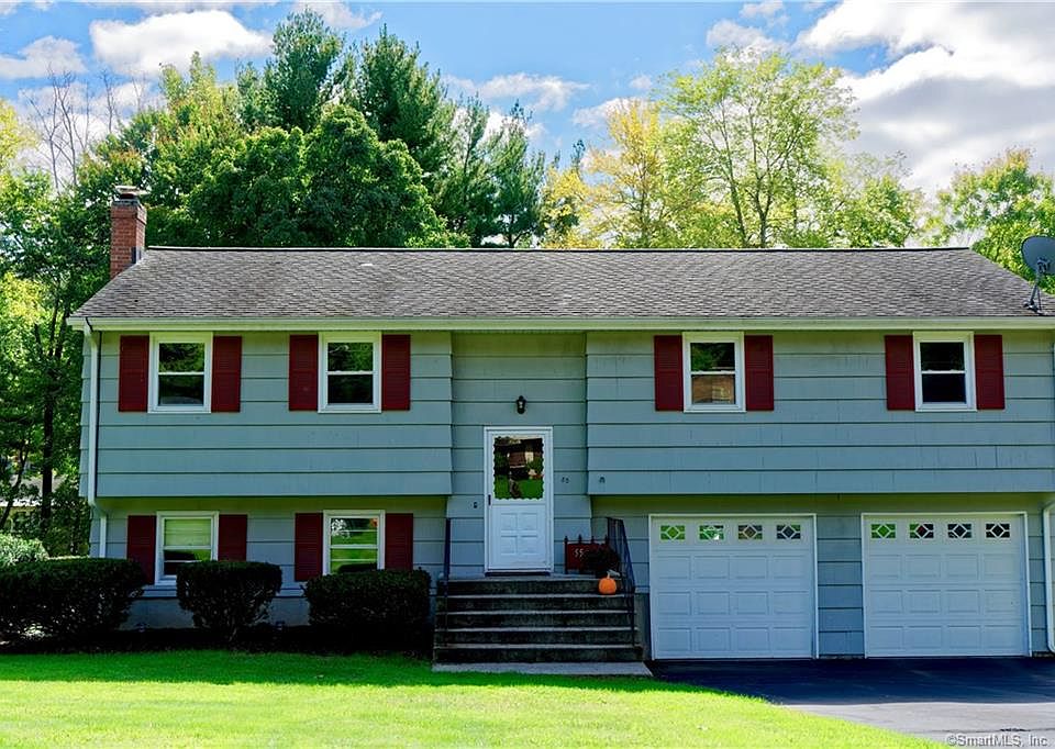1st image of 55 Mulcahy Dr