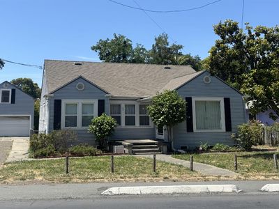 825 Burbank Avenue, Santa Rosa, CA, 95407