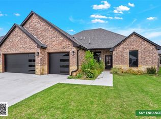 3914 NE Shenandoah Dr, Lawton, OK 73507