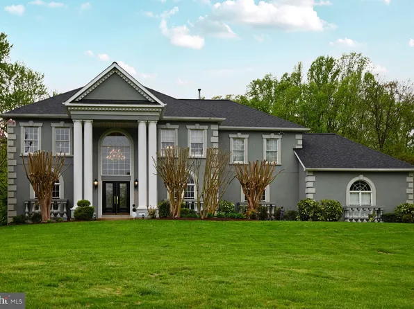 1 Perder Ln, Edgewater, MD 21037