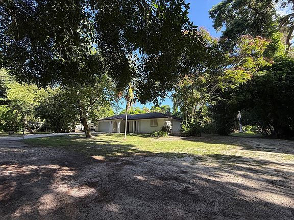 3rd image of 6150 Polly Ave