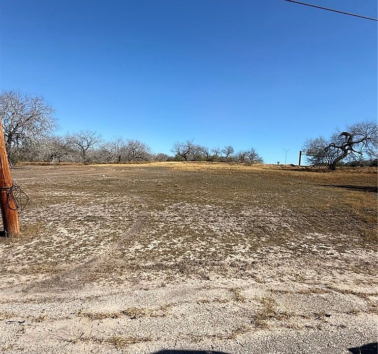 2nd image of 4618 Nuecestown Rd