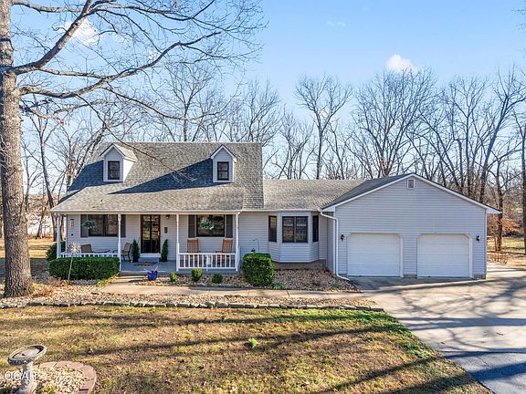 2nd image of 5042 Deer Run Loop