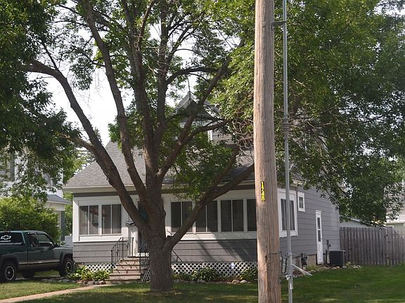 3rd image of 222 South St
