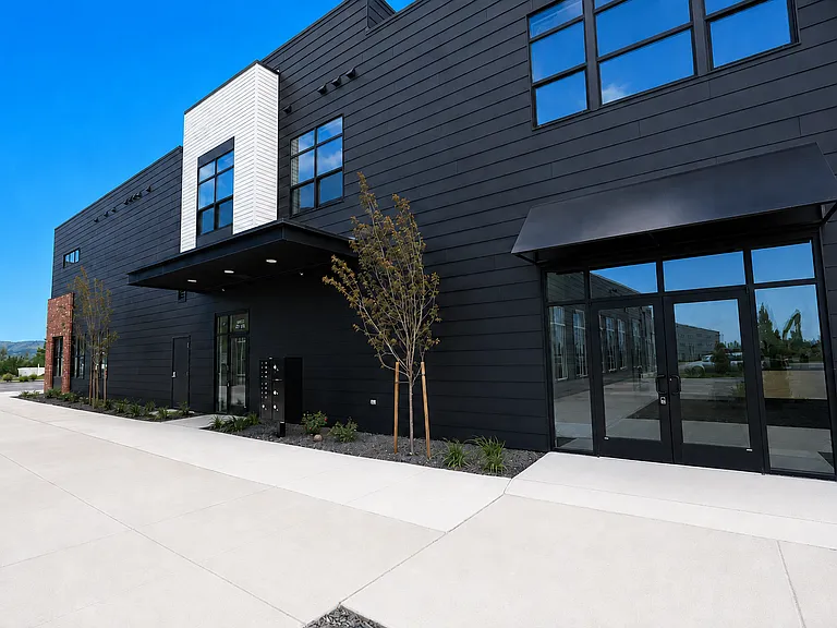21806 E Indiana Ave — Photo 28
