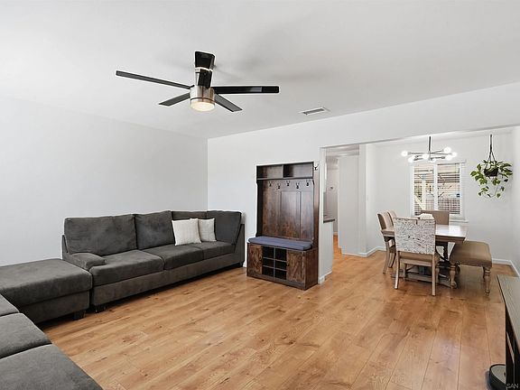 4th image of 5082 Reynolds St