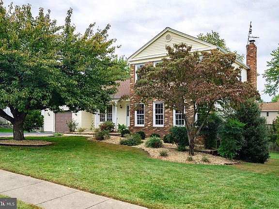 2nd image of 15214 Bicentennial Ct