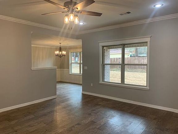 5th image of 318 Promenade Cir