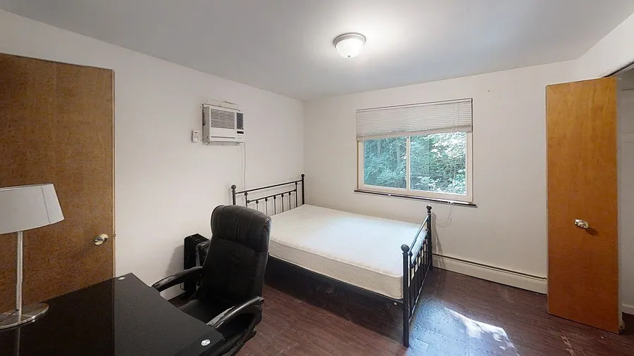 1 bed, 205 sqft, $1,150 — Photo 2