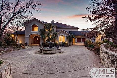 1st image of 25 Shorehaven Ln