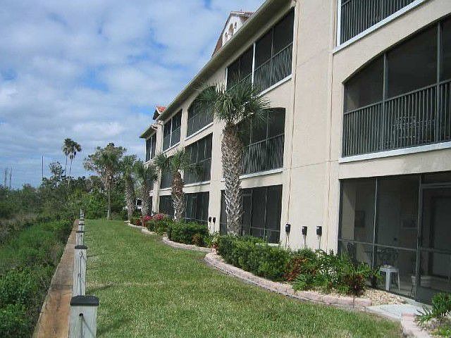 1st image of 466 Bouchelle Dr APT 101