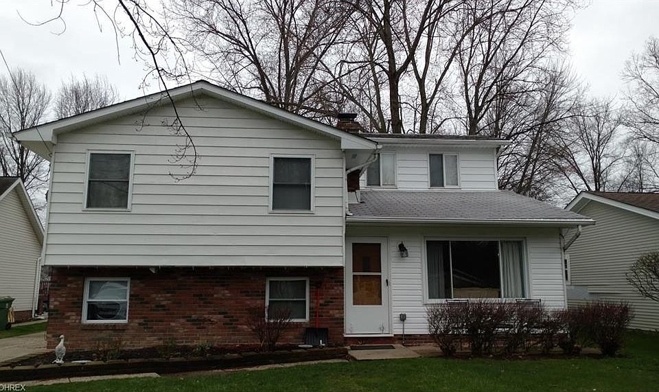1st image of 35432 Mondamin Dr