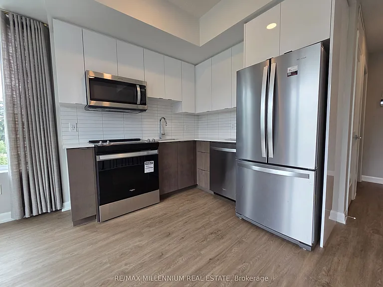 708 Woolwich St #103 — Photo 5