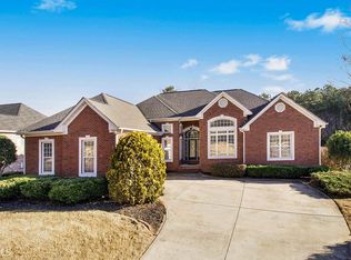 1050 Eagles Brooke Dr, Locust Grove, GA 30248