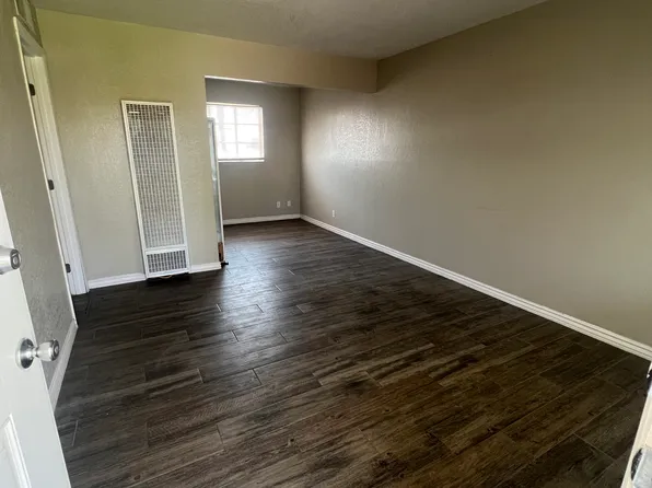 2910 Van Buren Ave #5, El Paso, TX 79930