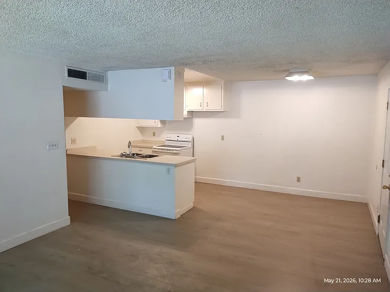 2040 W Rumble Rd #2040 — Photo 3