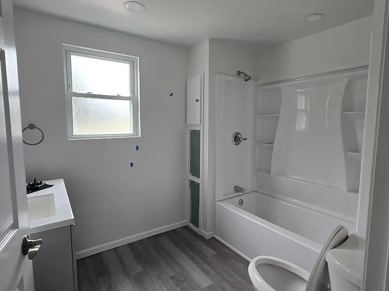 1st floor bathroom