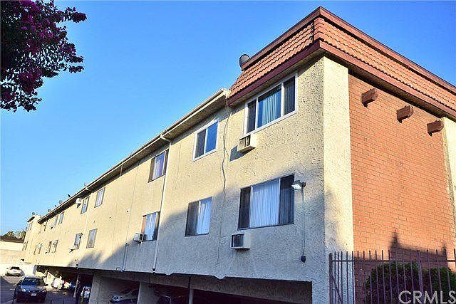 1st image of 8800 Cedros Ave #20
