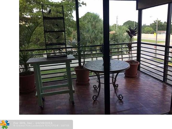 5th image of 4940 E Sabal Palm Blvd APT 314