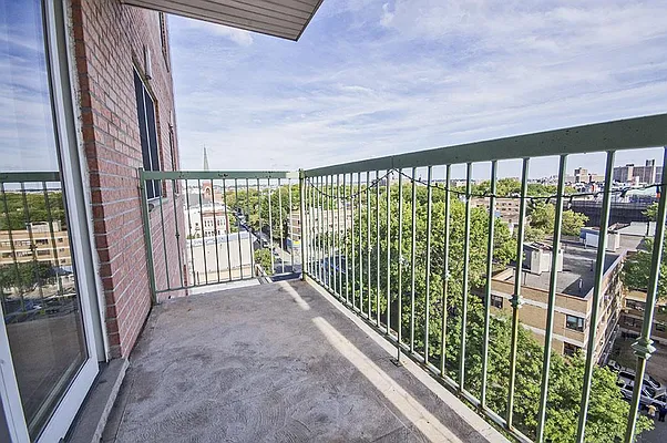 Rented by Level Group | media 28