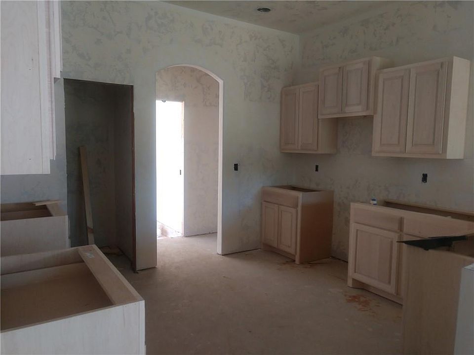 2nd image of 7417 SW 102nd St