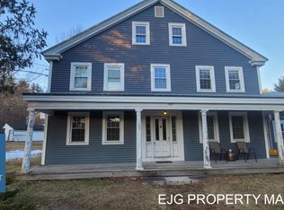 389 Pleasant St #A, Epping, NH 03042