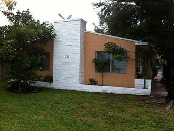 2nd image of 1723 McKinley St APT C