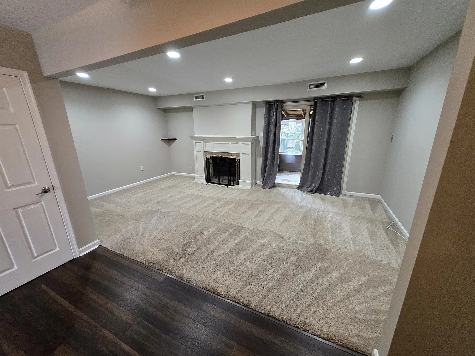 3 bed, 1.5 bath, 1250 sqft, $2,650 — Photo 4