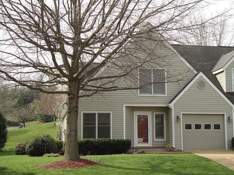 1st image of 724 Woodland Dr