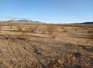 18621 Panamint Trl, Helendale, CA 92342