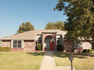 6723 E 79th St, Tulsa, OK 74133