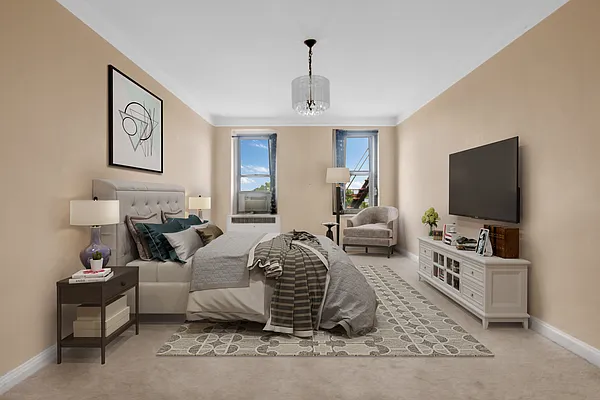 Sold by E Realty International Corp | media 37