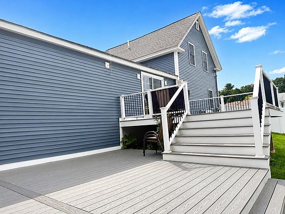 4th image of 14 Letendre Avenue